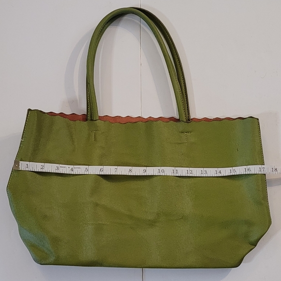 Green Tote - Picture 2 of 13